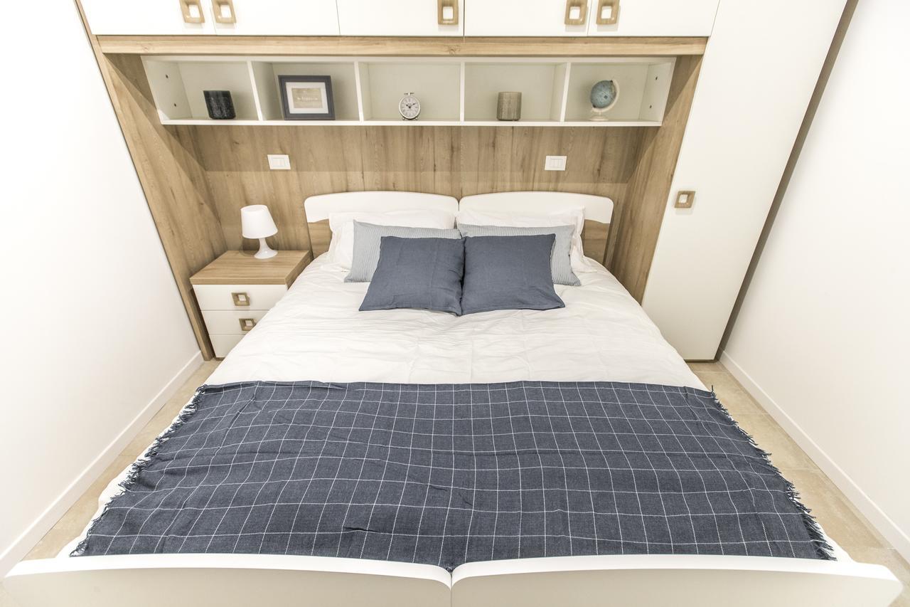 Ca Rezzonico Apartment R&R เวนิส ภายนอก รูปภาพ