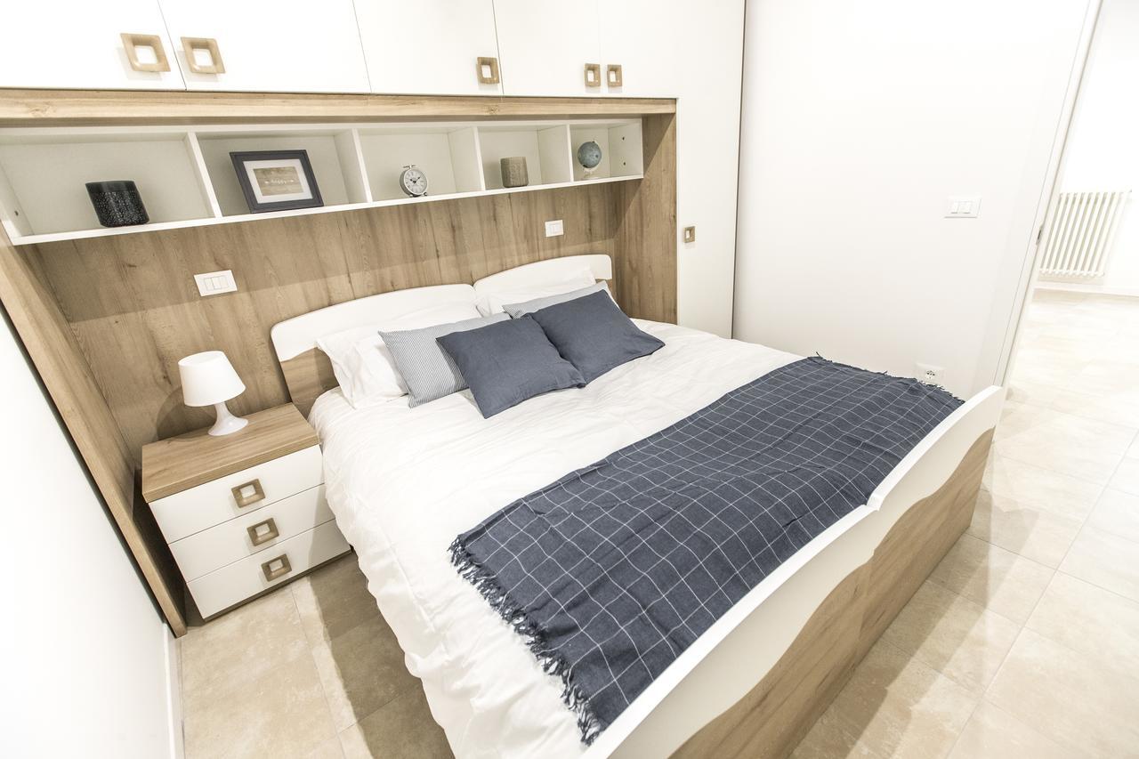 Ca Rezzonico Apartment R&R เวนิส ภายนอก รูปภาพ